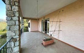 Villa – Capoliveri, Toskana, Italien. 845 000 €