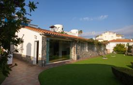 3-zimmer villa 216 m² in Lloret de Mar, Spanien. 690 000 €