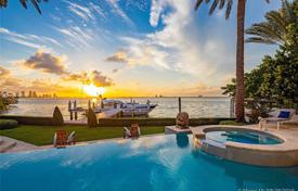 Villa – Miami Beach, Florida, Vereinigte Staaten. $12 950 000