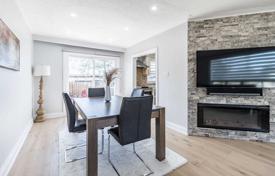 4-zimmer haus in der stadt in Etobicoke, Kanada. C$1 706 000