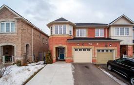 Stadthaus – Scarborough, Toronto, Ontario,  Kanada. C$1 138 000