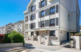 4-zimmer wohnung 102 m² in Tivat city, Montenegro. 400 000 €