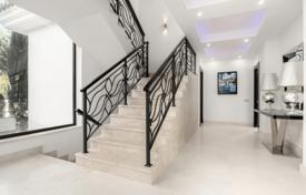 5-zimmer villa 714 m² in Marbella, Spanien. 4 400 000 €