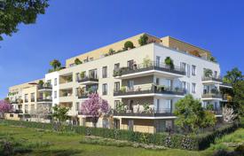 New residential complex with apartments in Yvelines, Frankreich. ab 304 000 €