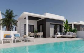 Nur wenige Gehminuten von Geschäften und Restaurants im Rojales entfernt. Freistehende Villa mit privatem Pool (3.. 629 000 €
