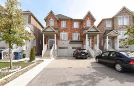 Stadthaus – Etobicoke, Toronto, Ontario,  Kanada. C$1 076 000