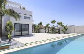 Villa – La Marina, Valencia, Spanien. 968 000 €