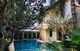 Einfamilienhaus – Watthana, Bangkok, Thailand. $6 900  pro Woche