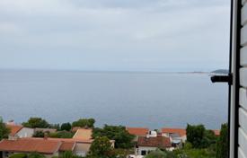 Wohnung Umag, Crveni Vrh, Alberi apartment with open sea view. 325 000 €