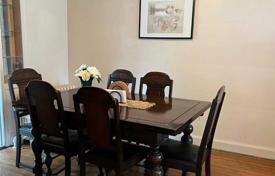 3-zimmer haus in der stadt in North York, Kanada. C$2 051 000