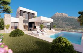 4-zimmer einfamilienhaus 321 m² in Calp, Spanien. 1 145 000 €