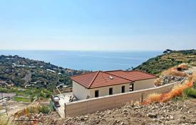 7-zimmer villa 252 m² in Ligurien, Italien. 1 490 000 €