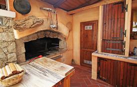 Einfamilienhaus – Valledoria, Sardinien, Italien. 2 900 €  pro Woche