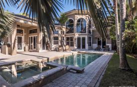 Villa – North Miami Beach, Florida, Vereinigte Staaten. $1 599 000