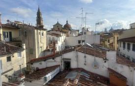 2-zimmer wohnung 150 m² in Florenz, Italien. 850 000 €