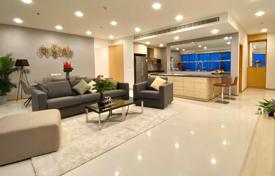 3-zimmer appartements in eigentumswohnungen in Khlong Toei, Thailand. $4 000  pro Woche