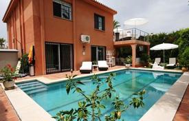 Villa – Puerto Banus, Andalusien, Spanien. 4 300 €  pro Woche