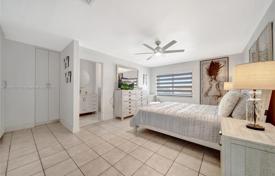 Haus in der Stadt – West End, Miami, Florida,  Vereinigte Staaten. $730 000