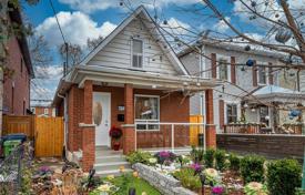 4-zimmer haus in der stadt in York, Kanada. C$1 041 000