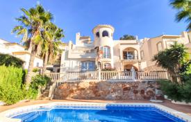 4-zimmer villa 250 m² in Dehesa de Campoamor, Spanien. 500 000 €