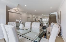 10-zimmer haus in der stadt in Toronto, Kanada. C$2 415 000