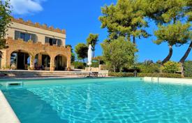 Villa – Kyparissia, Administration of the Peloponnese, Western Greece and the Ionian Islands, Griechenland. 1 600 000 €