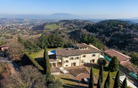 Villa – Perugia, Umbria, Italien. 1 280 000 €