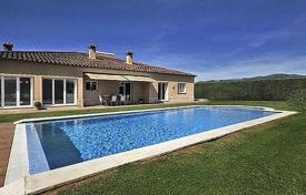 Villa – Kalonji, Katalonien, Spanien. 3 200 €  pro Woche