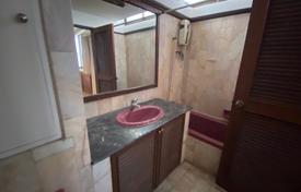 2-zimmer appartements in eigentumswohnungen in Watthana, Thailand. $226 000