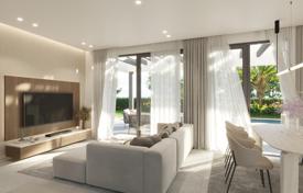 5-zimmer villa 348 m² in Benidorm, Spanien. 746 000 €