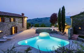 20-zimmer landgut 504 m² in Pratovecchio, Italien. 3 420 000 €