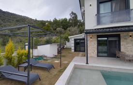 Freistehende Villa mit Pool in Mugla Sarigerme mit besonderem Design. $457 000