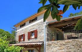 2-zimmer haus in der stadt 100 m² in Motovun, Kroatien. 520 000 €