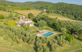 18-zimmer landgut 430 m² in San Casciano dei Bagni, Italien. Price on request