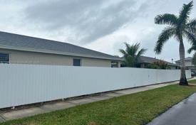 Haus in der Stadt – Florida City, Miami, Florida,  Vereinigte Staaten. $620 000