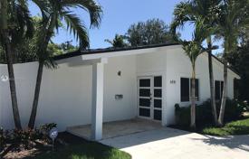 Einfamilienhaus – South Miami, Florida, Vereinigte Staaten. $799 000