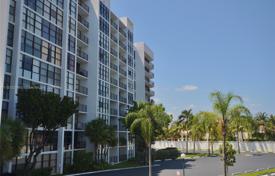 Eigentumswohnung – Hallandale Beach, Florida, Vereinigte Staaten. $275 000