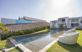 4-zimmer villa 1450 m² in Tumbak Bayuh, Indonesien. $1 400 000