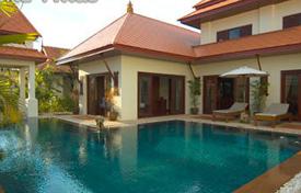 4-zimmer villa 597 m² in Kamala, Thailand. $3 900  pro Woche