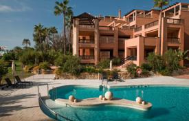 Wohnung – Puerto Banus, Andalusien, Spanien. 4 700 €  pro Woche