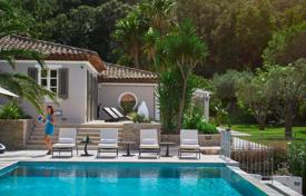 Villa – Saint-Tropez, Côte d'Azur, Frankreich. Price on request