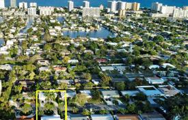 Haus in der Stadt – Pompano Beach, Florida, Vereinigte Staaten. $849 000