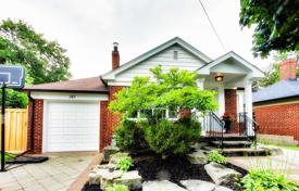 Haus in der Stadt – Etobicoke, Toronto, Ontario,  Kanada. C$1 558 000