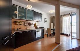 2-zimmer wohnung 90 m² in Petrovac, Montenegro. 220 000 €