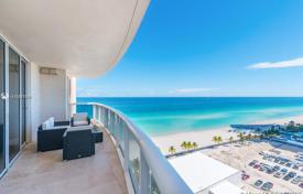 Wohnung – Collins Avenue, Miami, Florida,  Vereinigte Staaten. $900 000