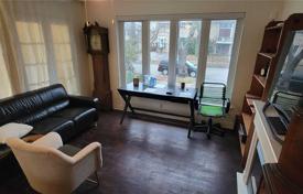 8-zimmer stadthaus in North York, Kanada. C$1 533 000