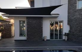 5-zimmer einfamilienhaus 525 m² in Nicosia, Zypern. 1 000 000 €