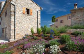 9-zimmer villa 1042 m² in Grožnjan, Kroatien. Price on request