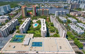 Eigentumswohnung – Sunny Isles Beach, Florida, Vereinigte Staaten. $340 000