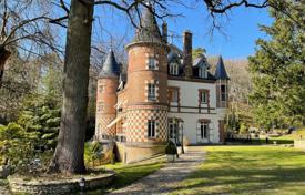 Schloss – Ile-de-France, Frankreich. 8 000 000 €